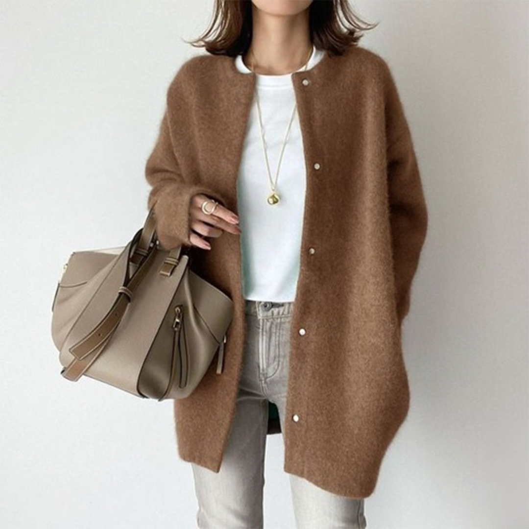 Élise - Gilet Long en Mohair Vert Sauge | Élégant | Chaleur et Douceur