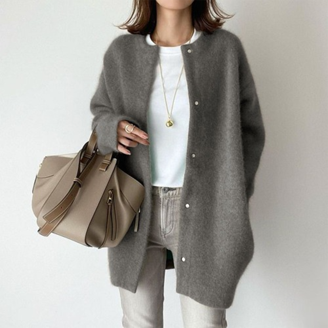 Élise - Gilet Long en Mohair Vert Sauge | Élégant | Chaleur et Douceur