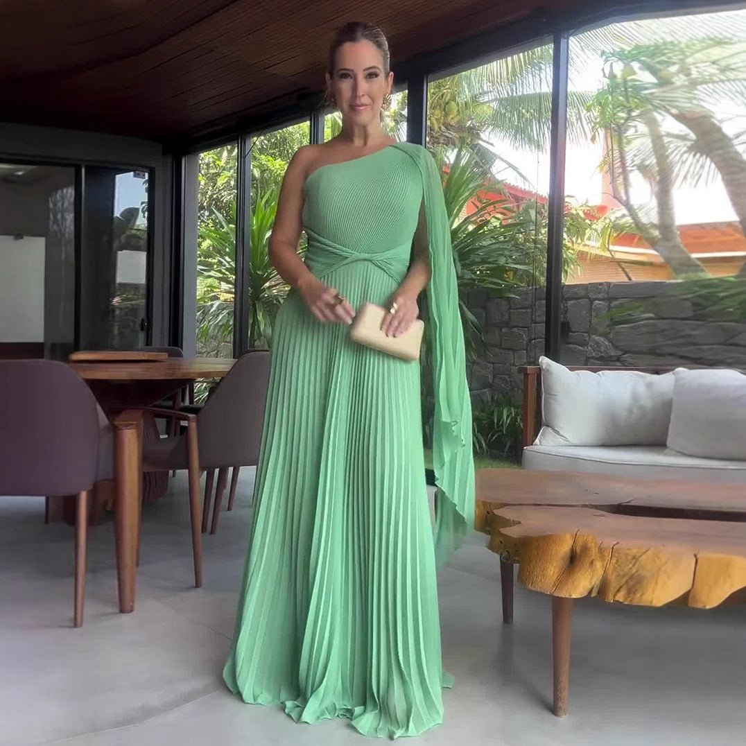 Robe Longue Asymétrique Plissée | Élégance Sculpturale