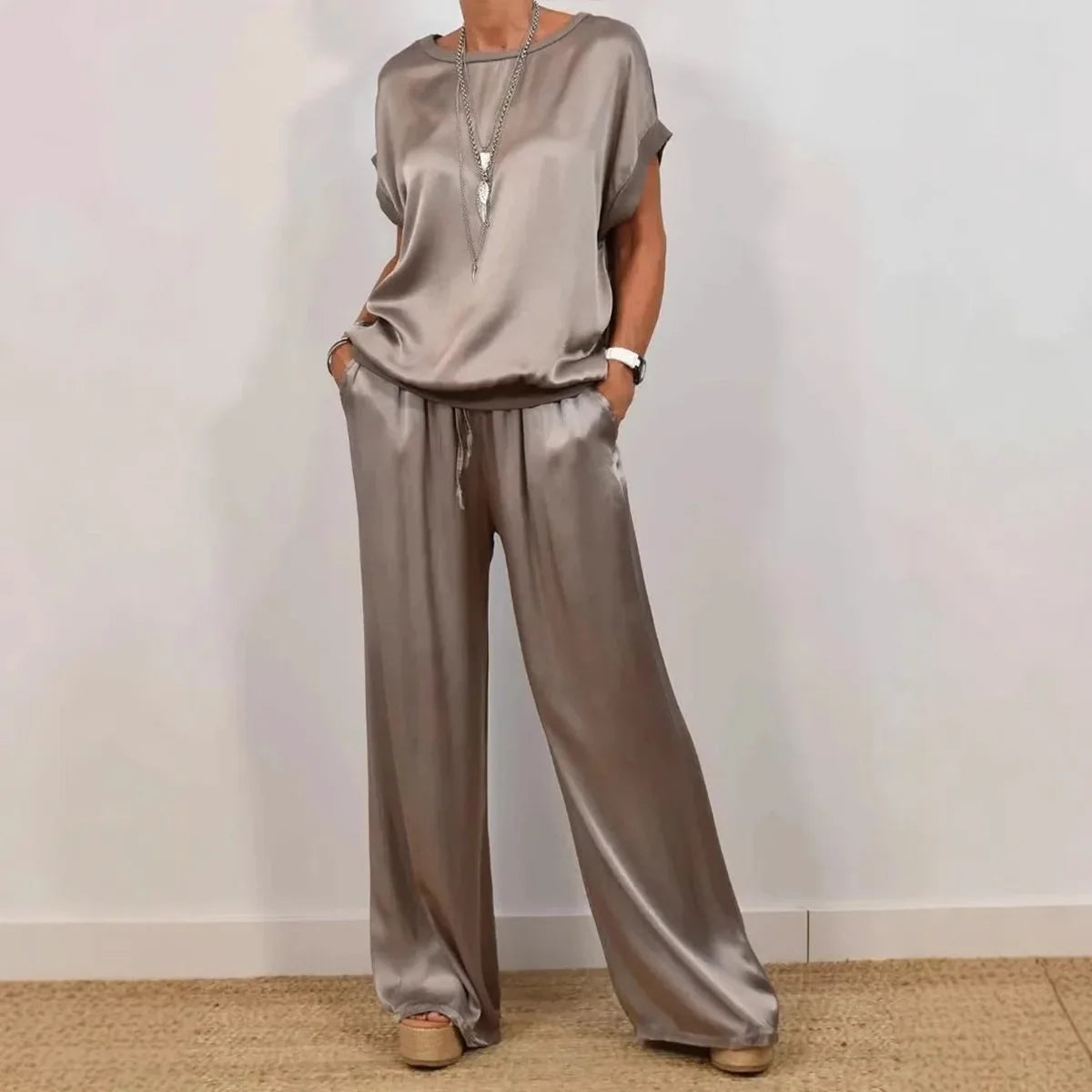 Ensemble Satiné Pantalon Large et Top | Chic et Confort