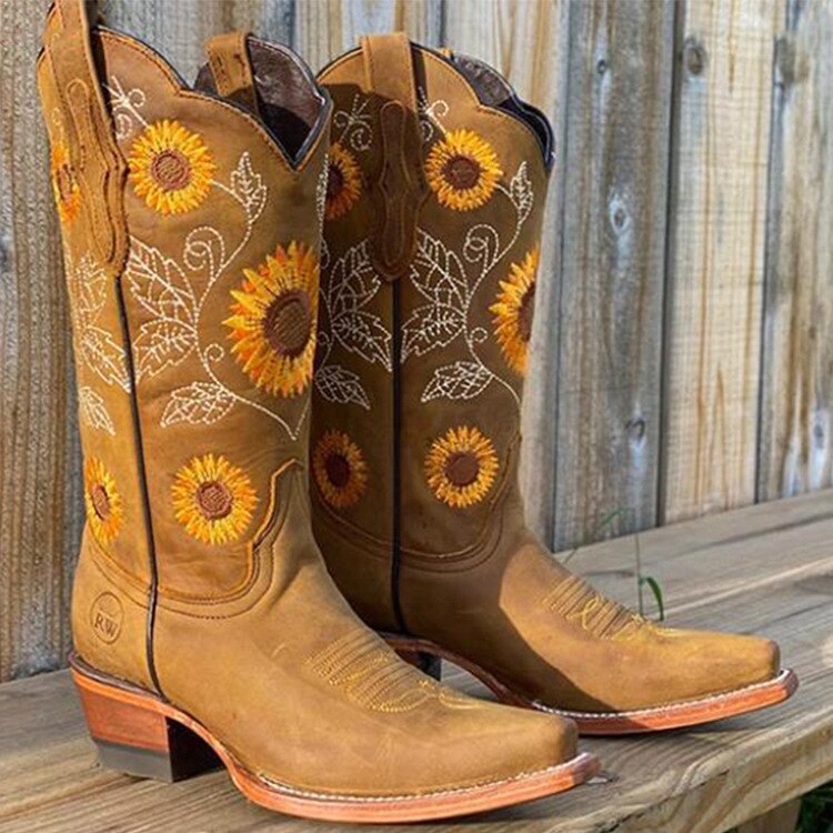 Bottes Western à Broderies Tournesols | Esprit Country et Détail Authentique