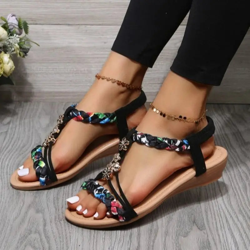 Sandales Tressées à Ornements Fleuris | Bohème Chic et Confort Été