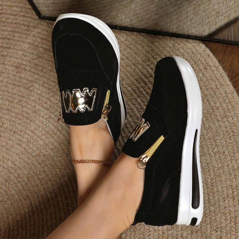 Baskets Glam Slip-On | Chic Détail Doré et Confort Moderne