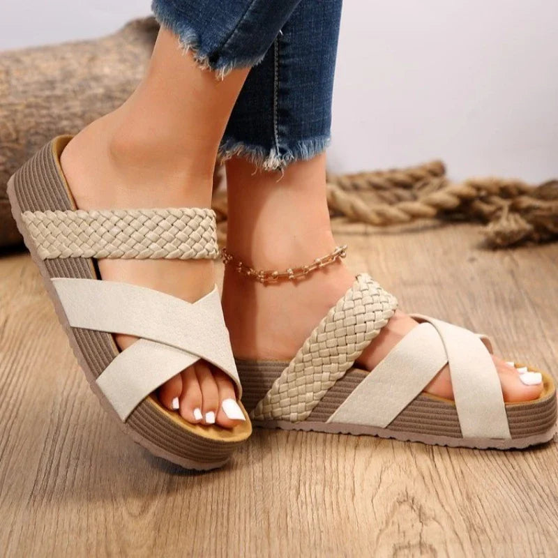 Sandales Compensées Femme | Brides Tressées | Confortables & Décontractées