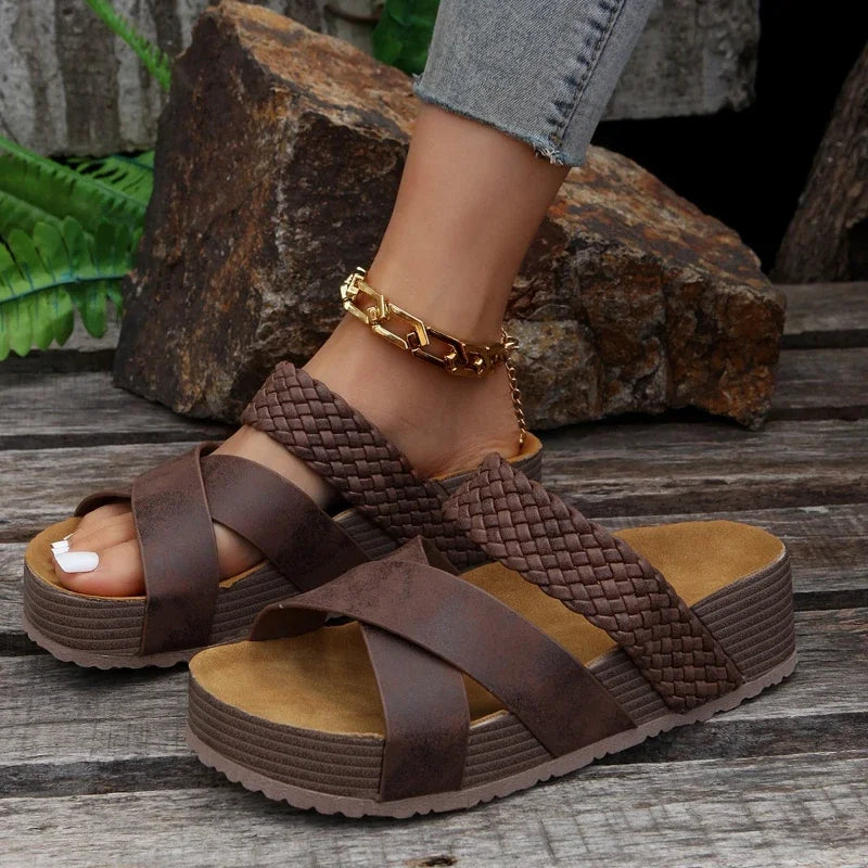 Sandales Compensées Femme | Brides Tressées | Confortables & Décontractées
