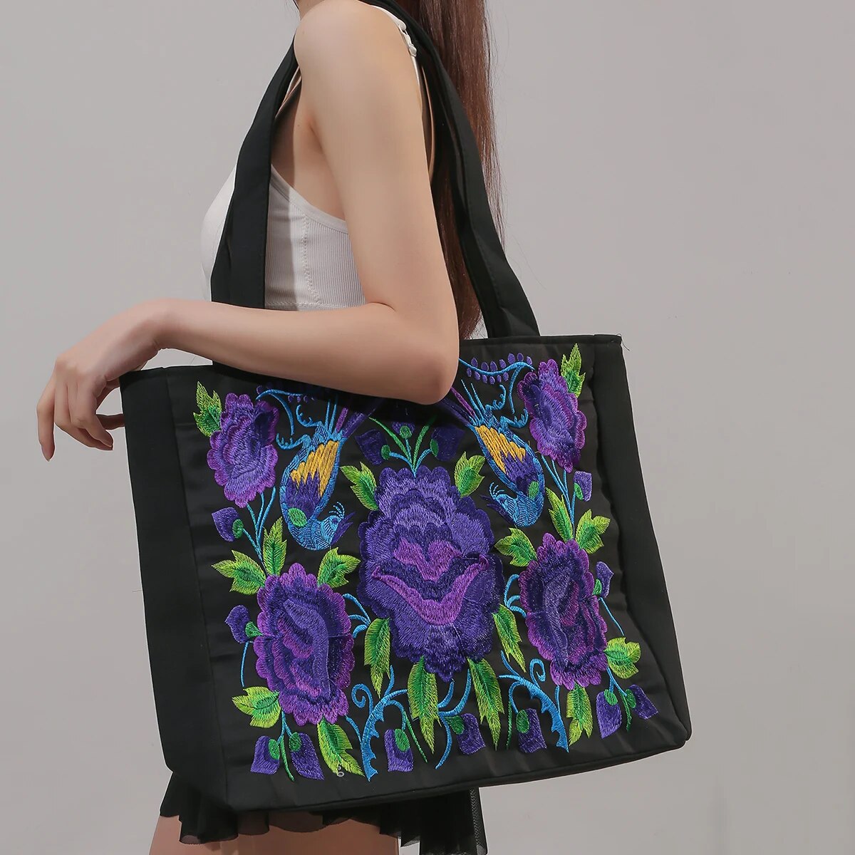 Sac Cabas Brodé | Élégance Bohème et Détails Artisans