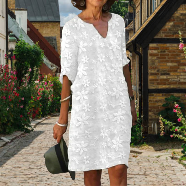 Robe Dentelle Fleurie | Élégante & Légère | Col V Décontracté