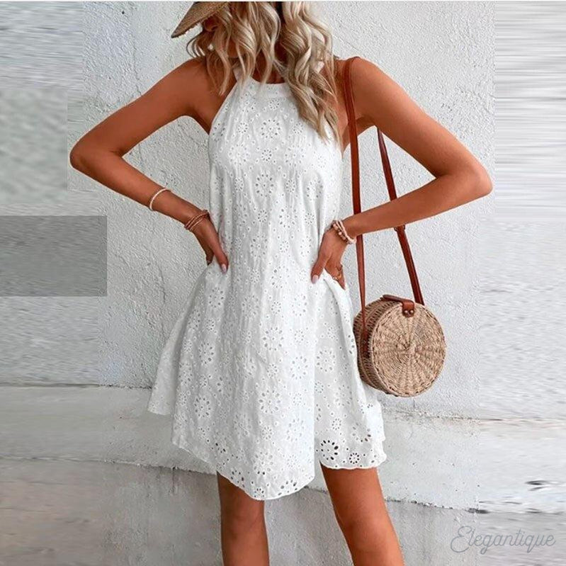 Robe Brodée en Coton | Sans Manches | Tenue Décontractée d'Été